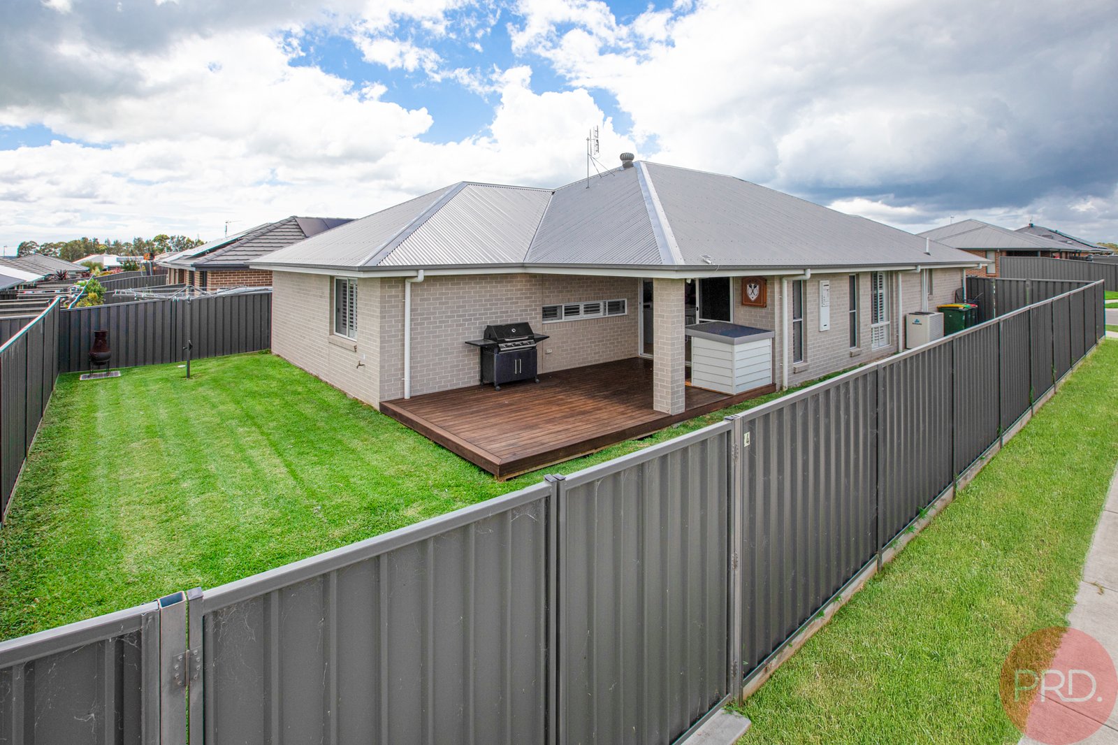 24 Lancaster Street THORNTON 19