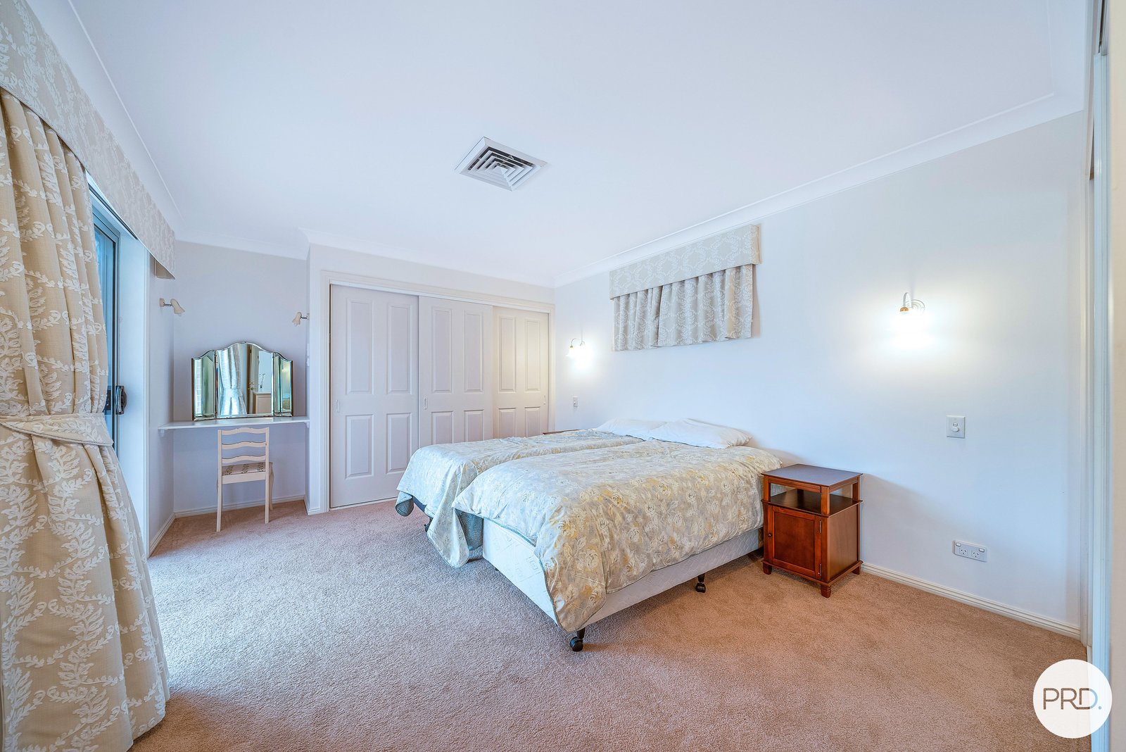 24 Laurie Street LAURIETON 8