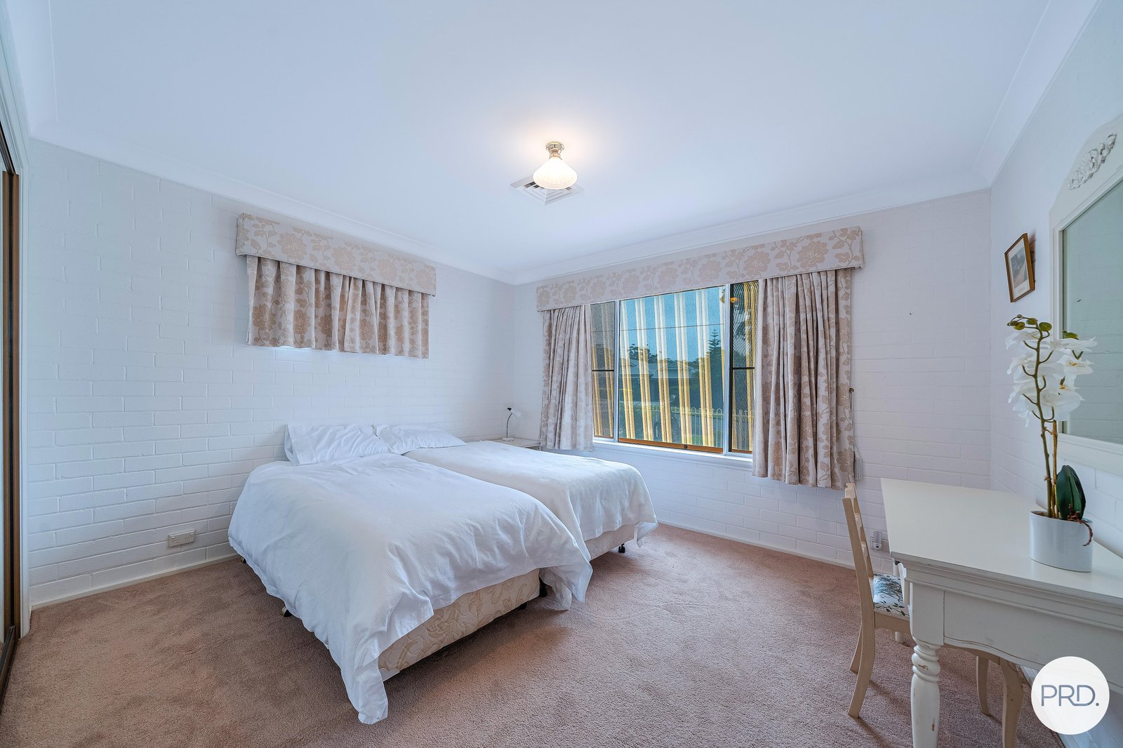 24 Laurie Street LAURIETON 10