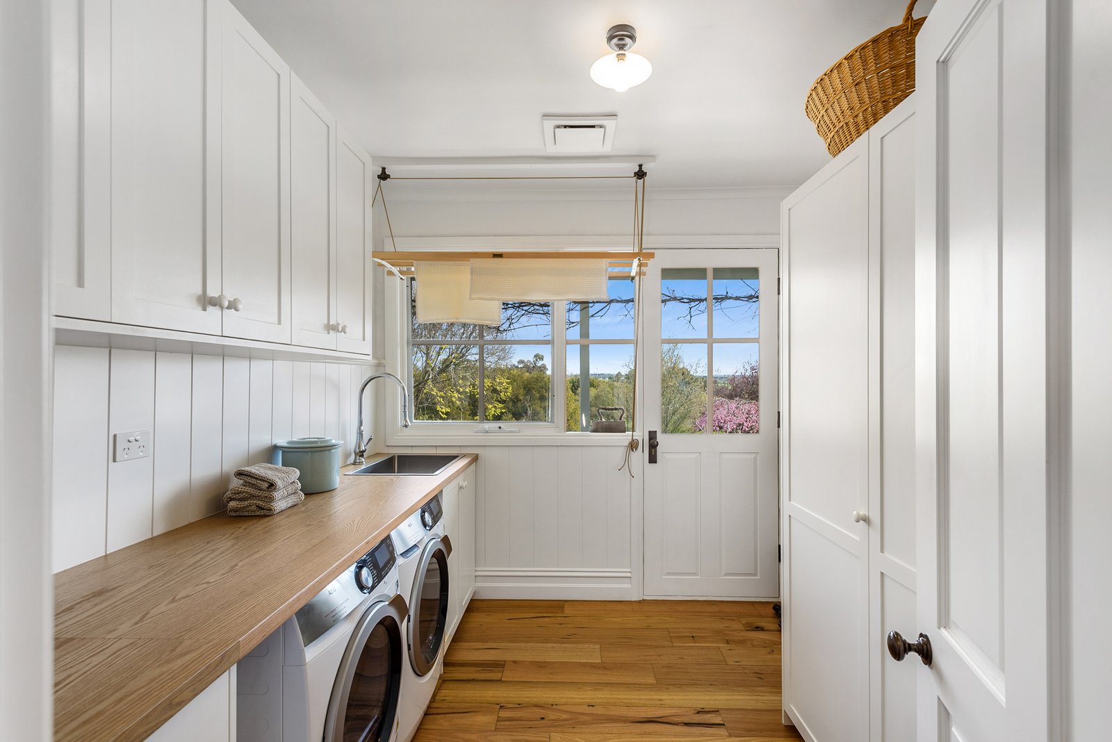 Real Estate and Property in 24 Lauriston Street, Malmsbury, VIC