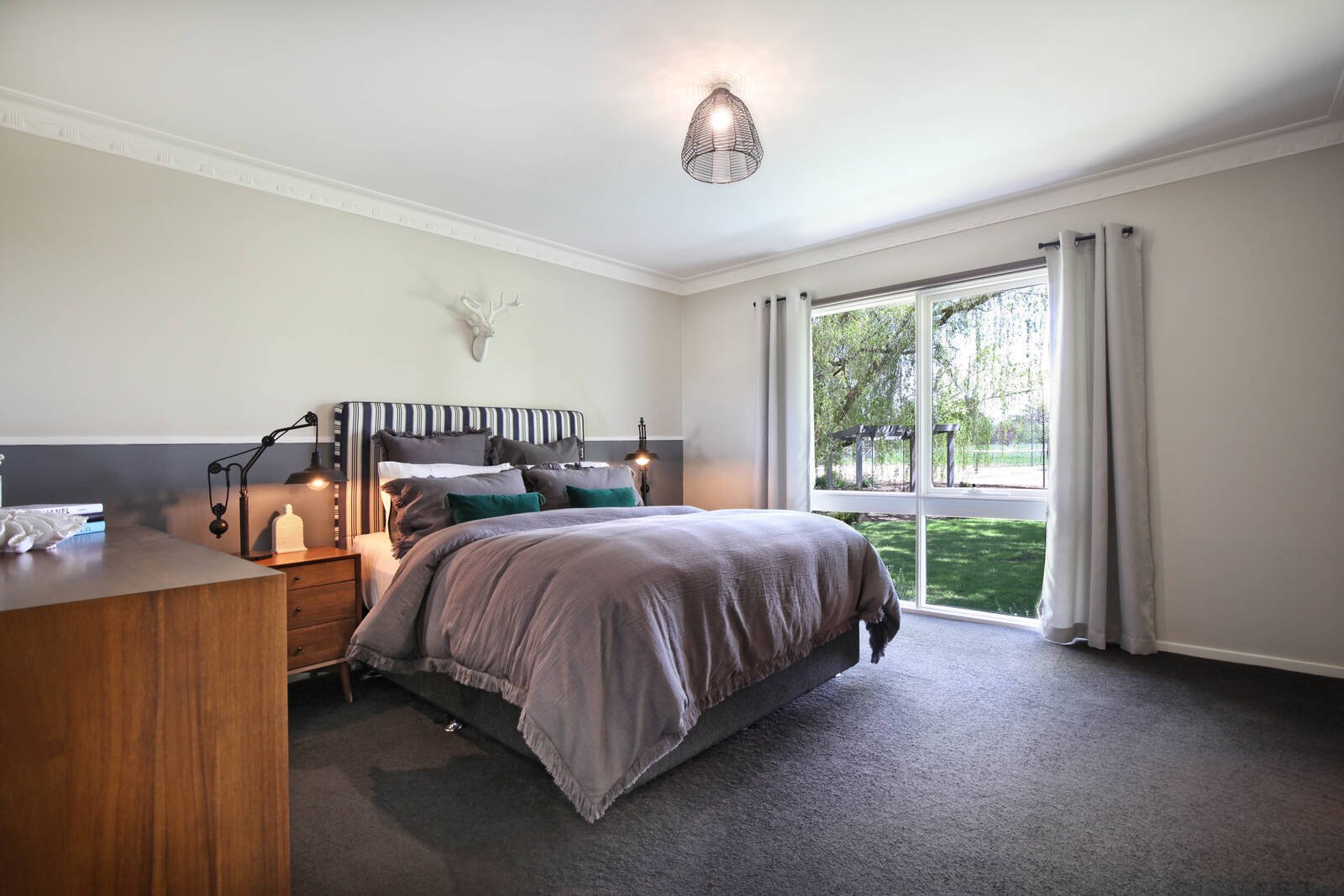 Real Estate and Property in 24 Lavenders Lane, Kyneton, VIC