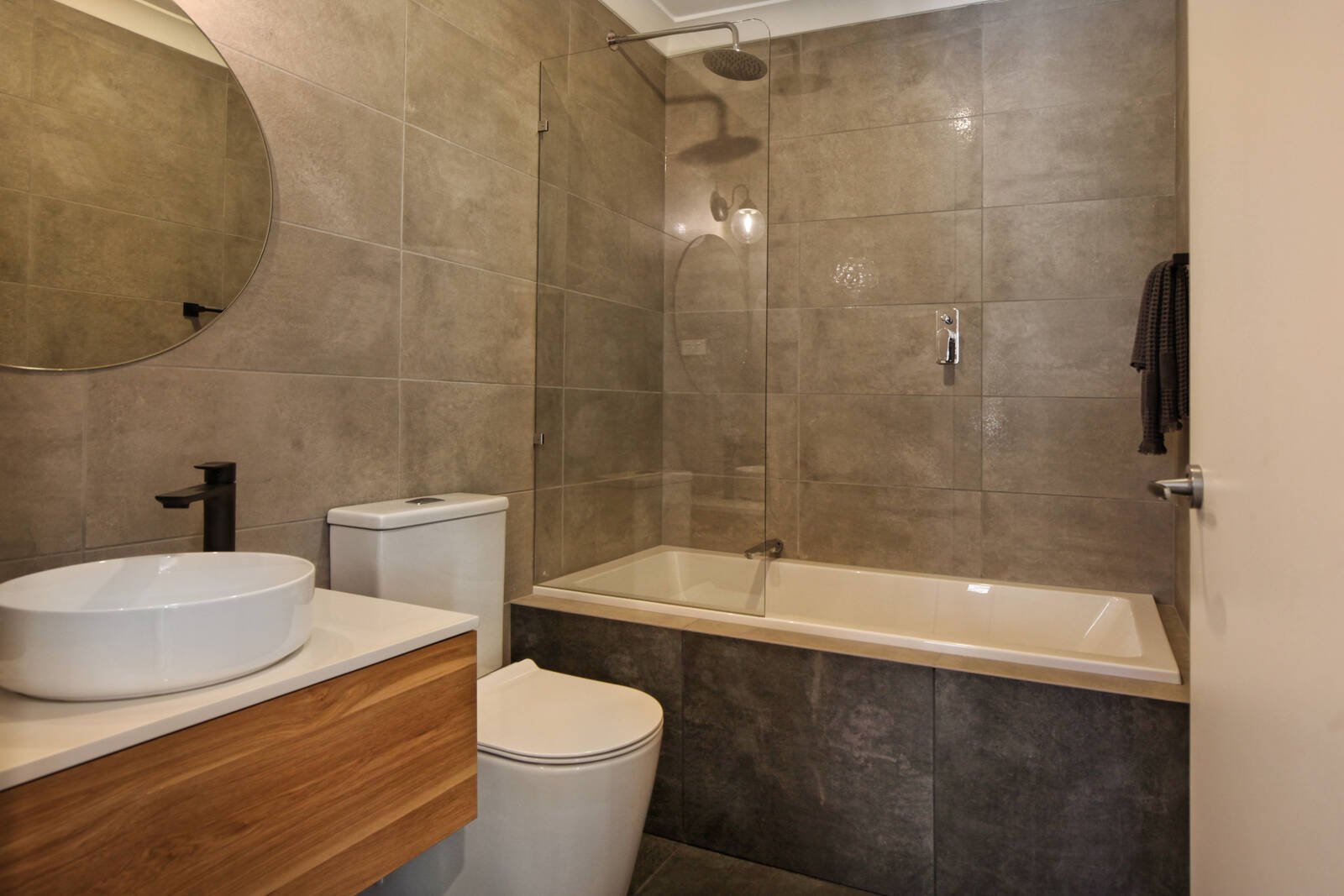 Real Estate and Property in 24 Lavenders Lane, Kyneton, VIC