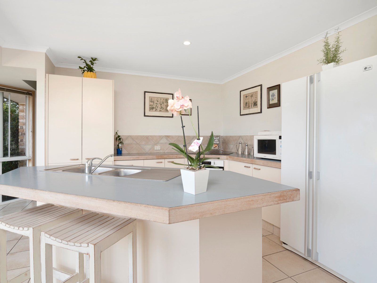 24 Leeward Terrace TWEED HEADS 3