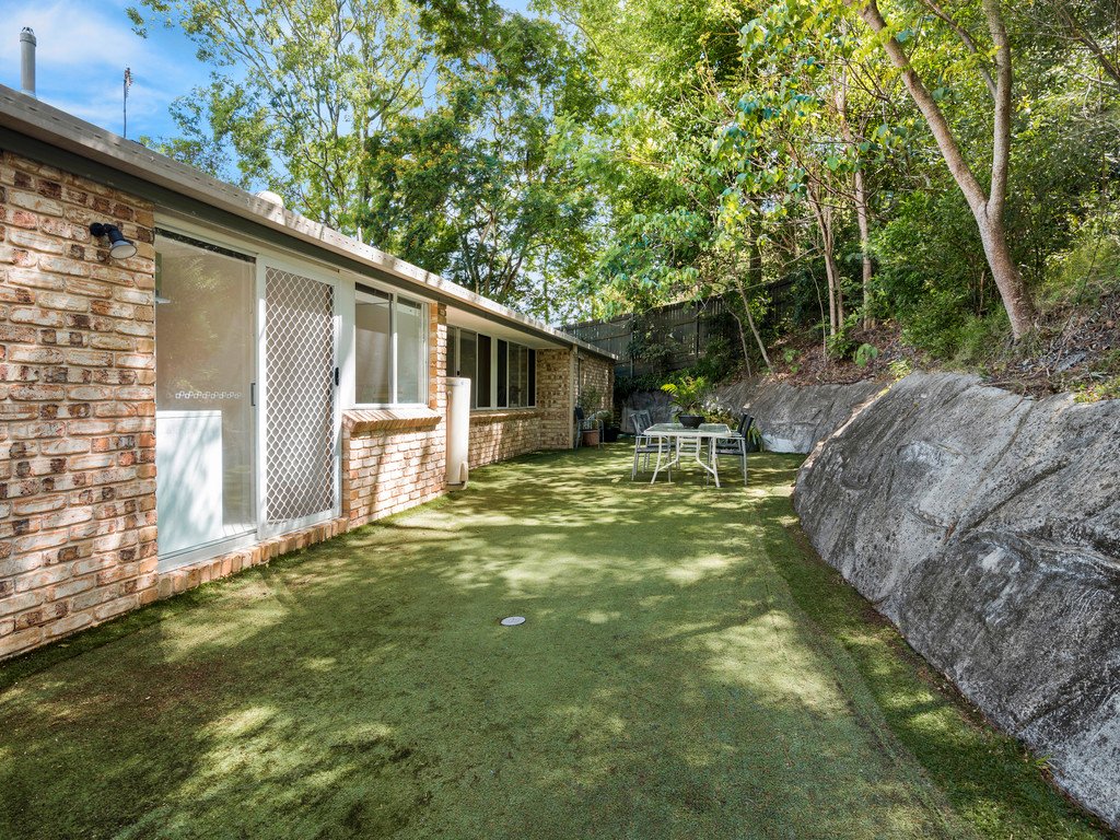 24 Leeward Terrace TWEED HEADS 9