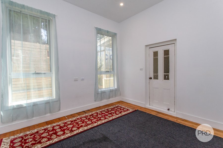 2/4 Leichhardt Street KATOOMBA 4