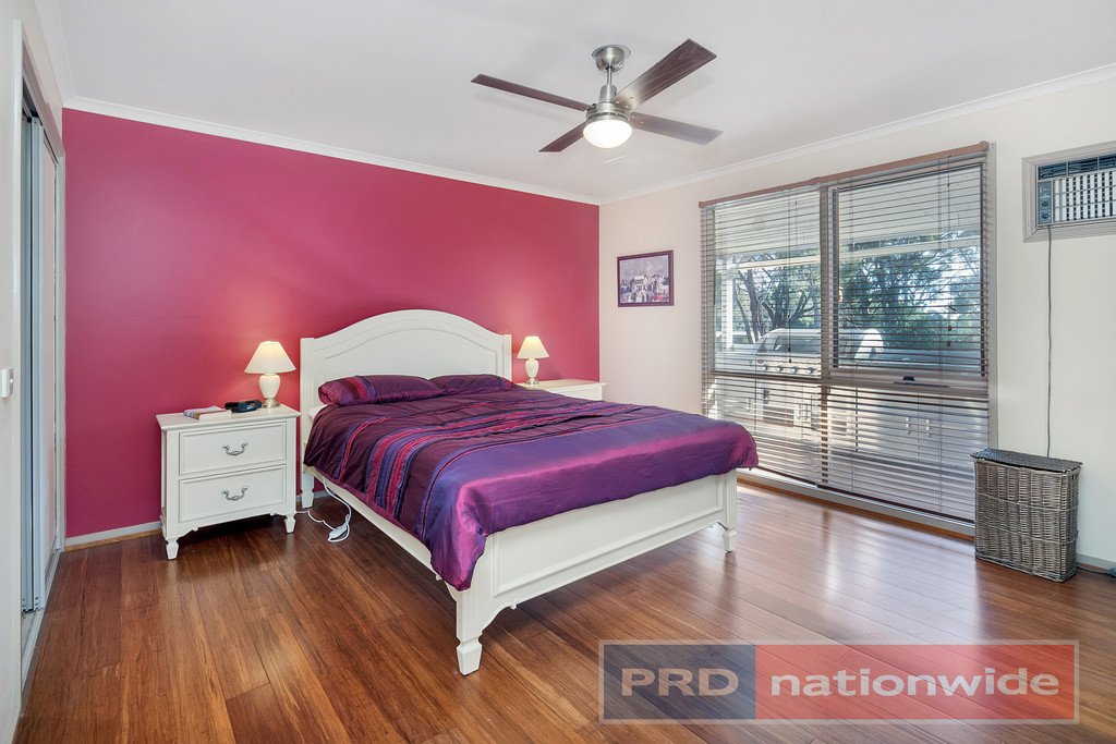 24 Leigh Court DEREEL 6