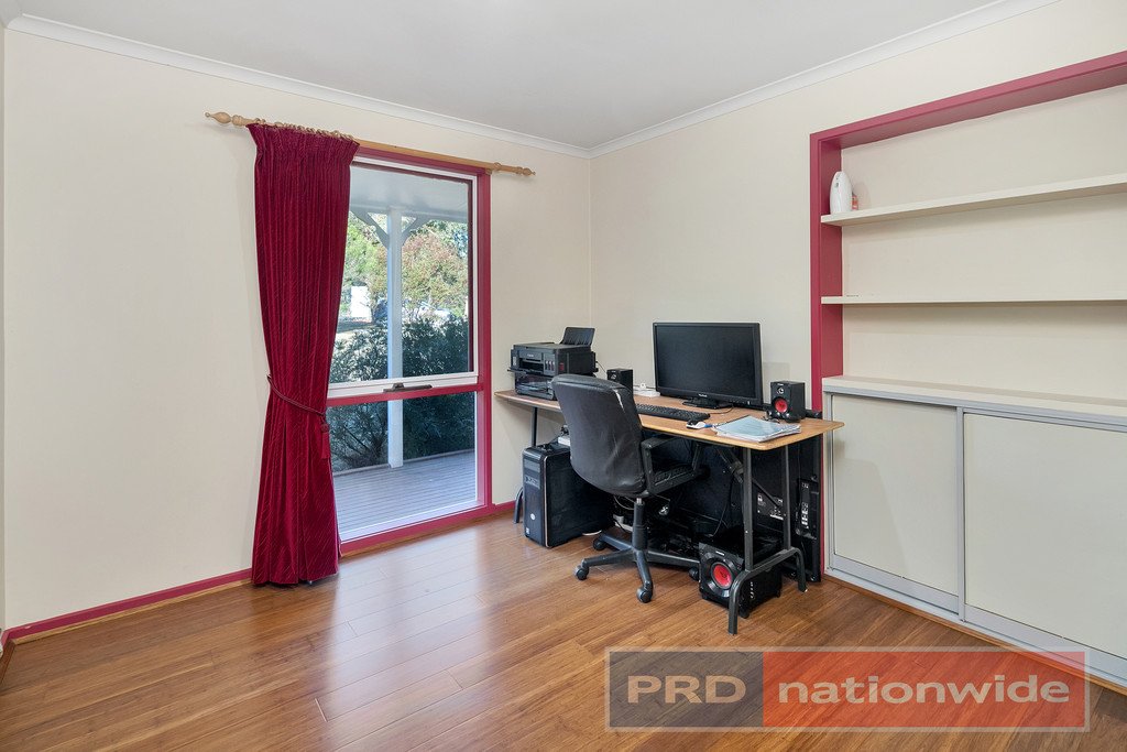 24 Leigh Court DEREEL 9