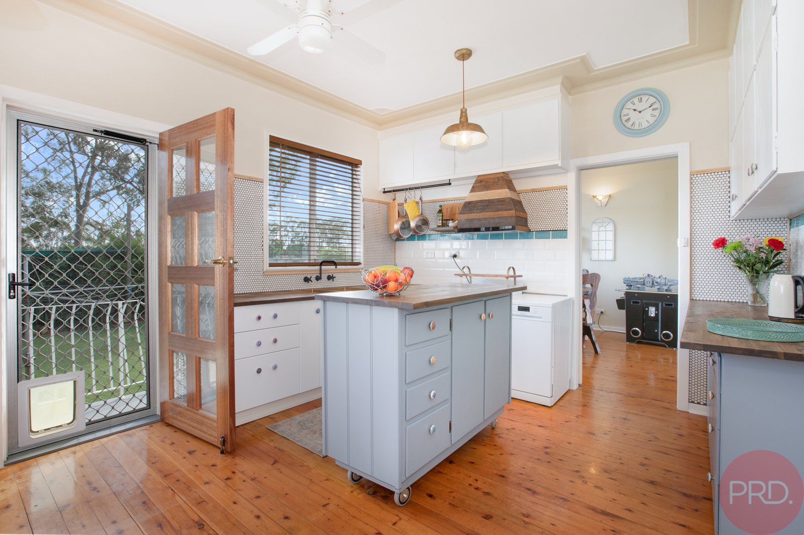 24 Lenox Street BERESFIELD 8