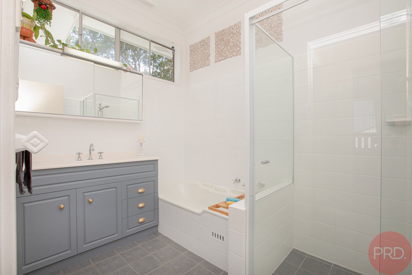 24 Lenox Street BERESFIELD 13