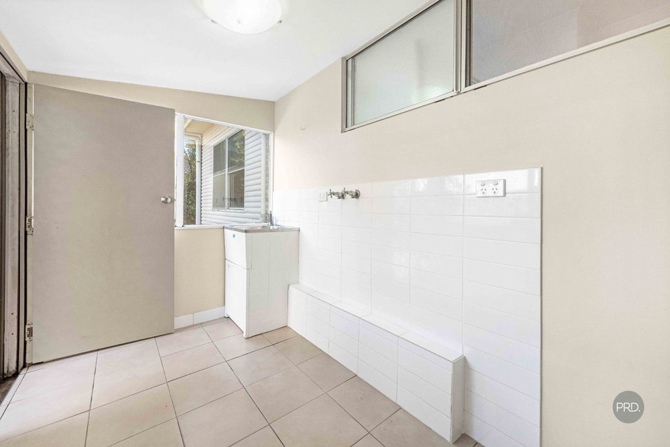 24 Leonard Avenue SHOAL BAY 11