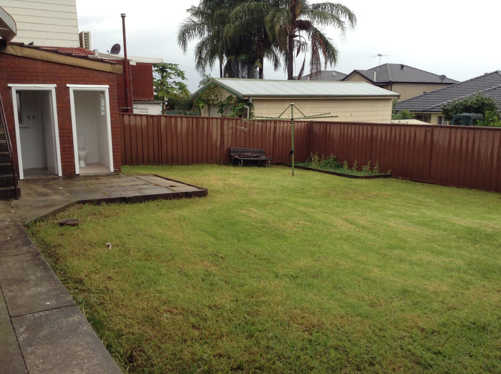 24 Lesley Crescent MORTDALE 6