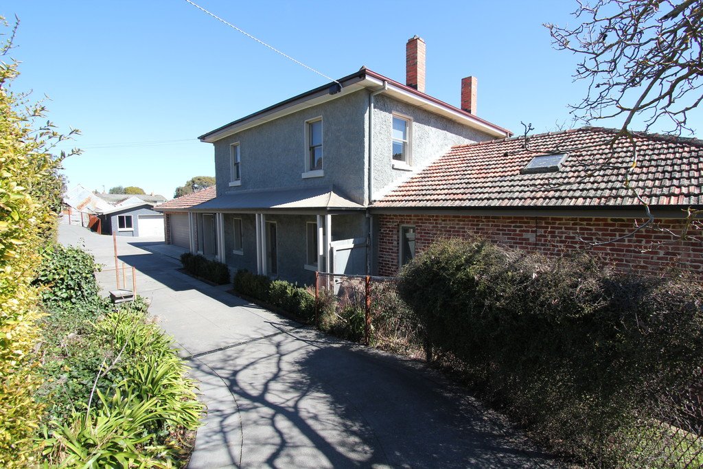 24 Lightfoot Avenue BALLARAT CENTRAL 20