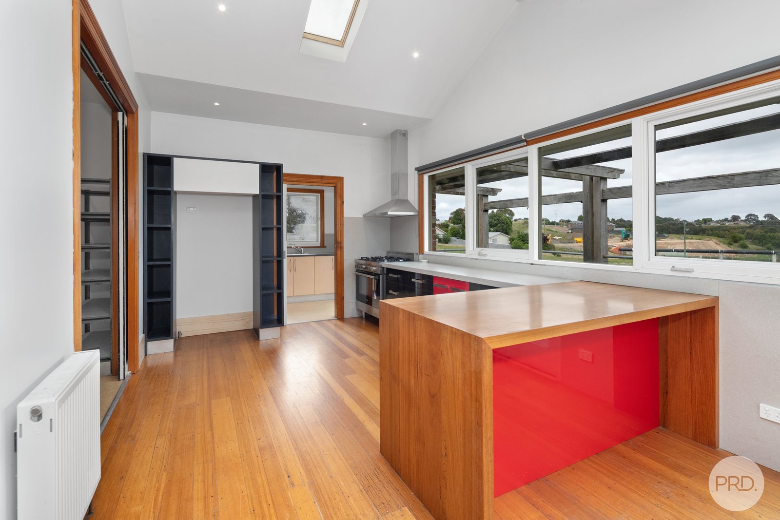 24 Lightfoot Avenue MOUNT PLEASANT 4