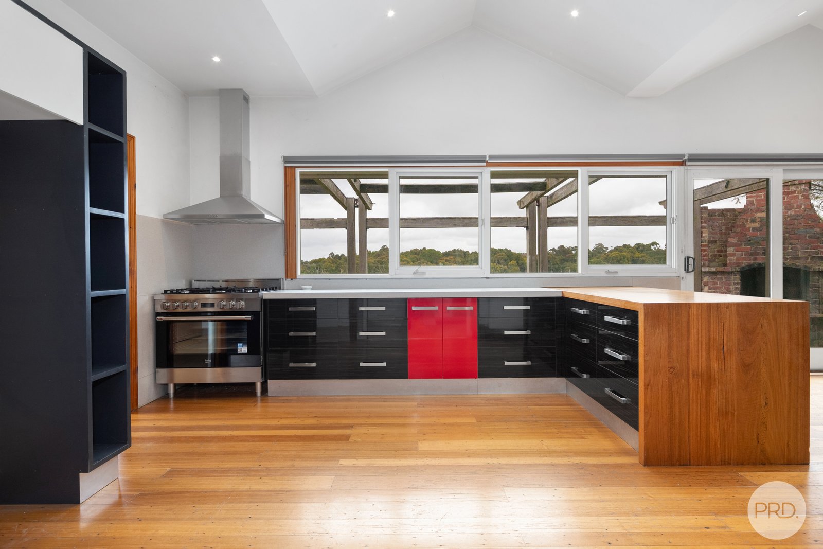 24 Lightfoot Avenue MOUNT PLEASANT 5