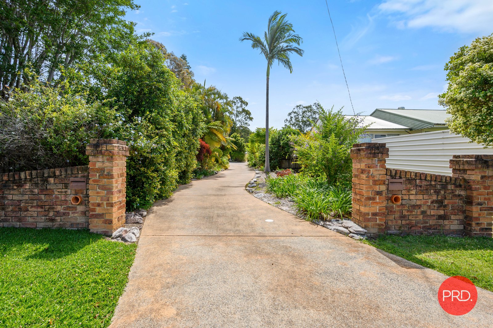 24 Loaders Lane COFFS HARBOUR 17