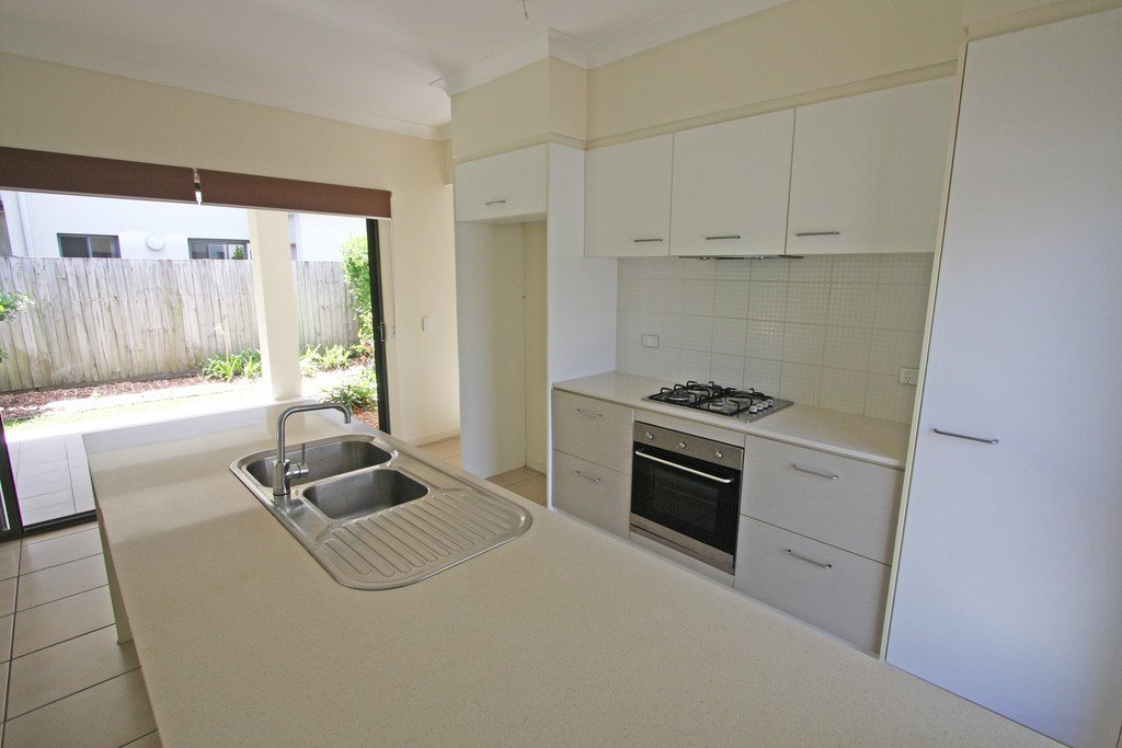 24 Lockwood Place MOLENDINAR 3