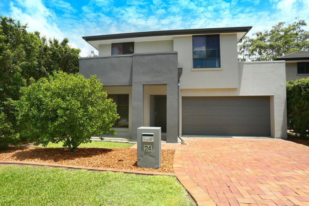 24 Lockwood Place MOLENDINAR 1
