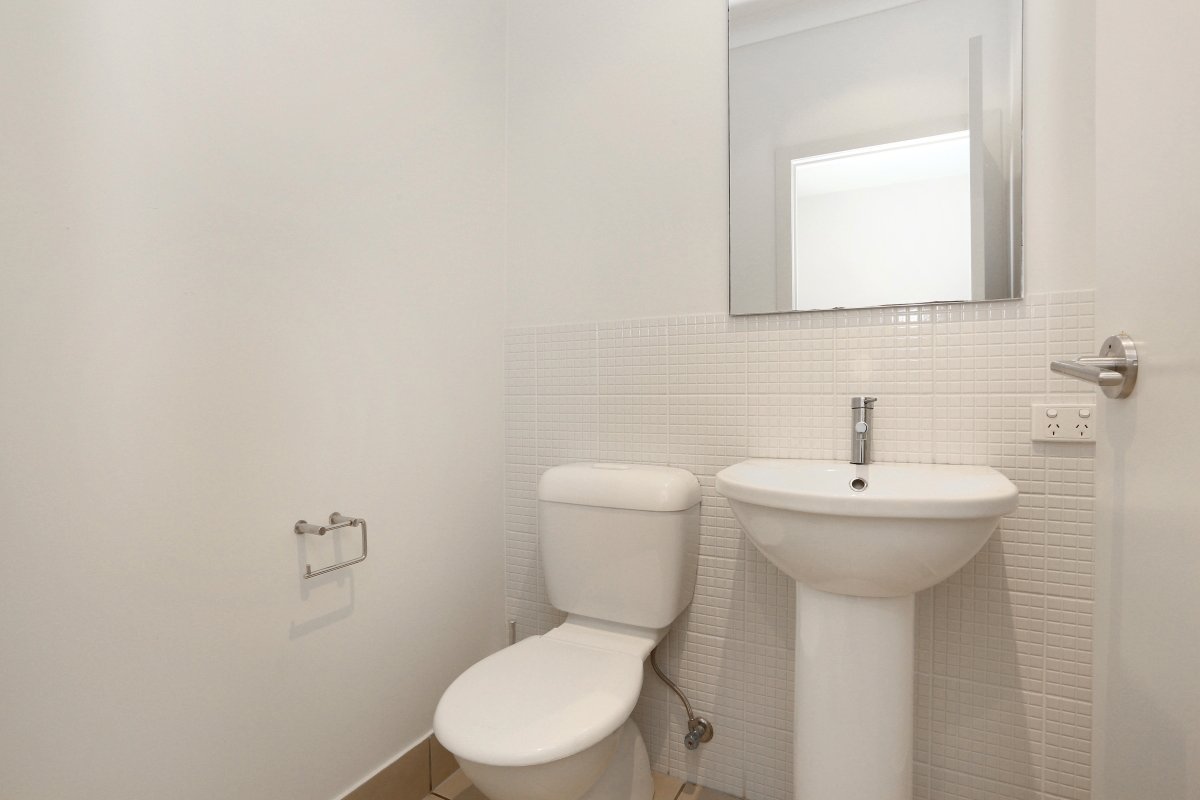 24 Lockwood Place MOLENDINAR 4