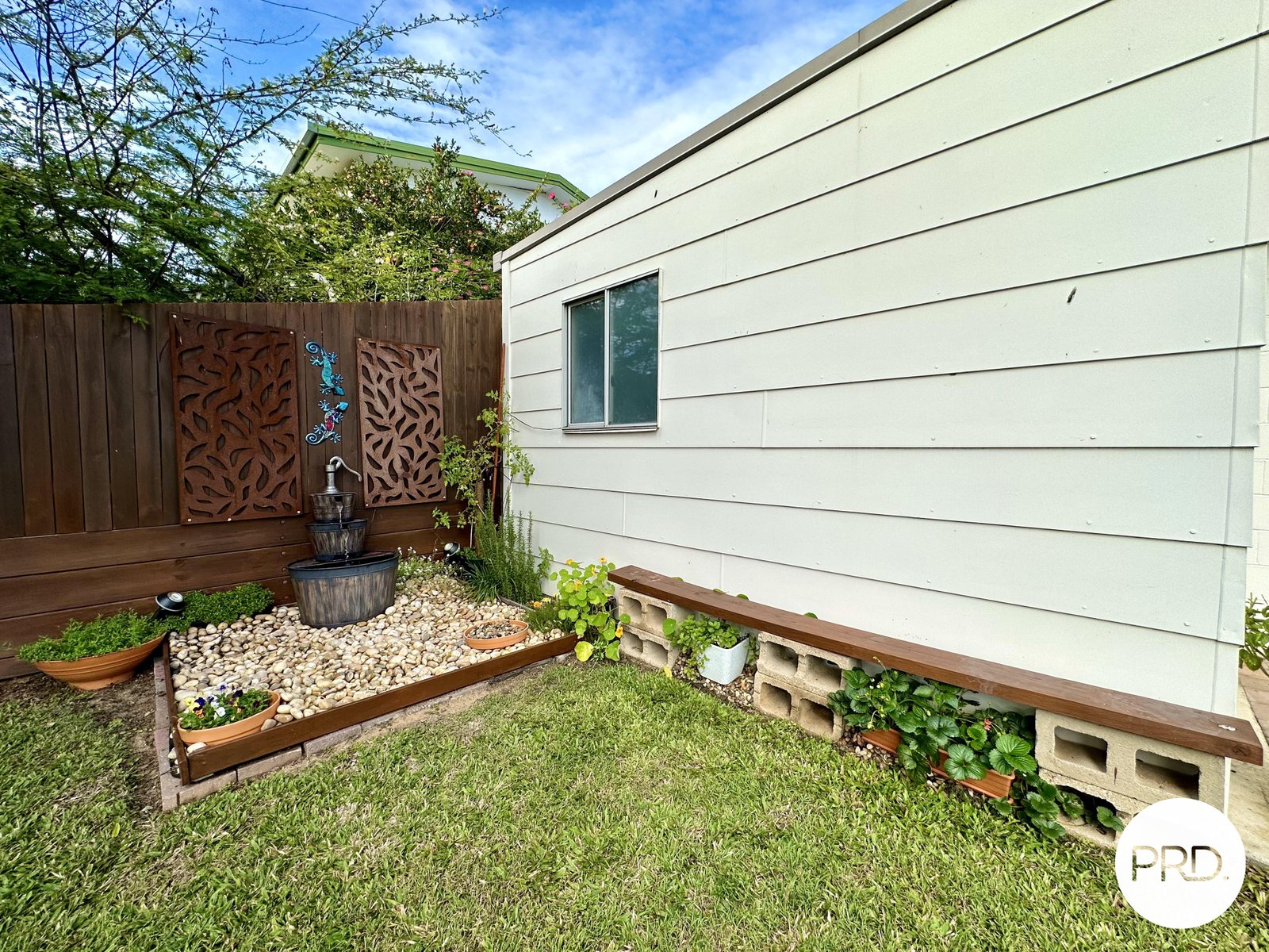 24 Macedon Street TANNUM SANDS 19