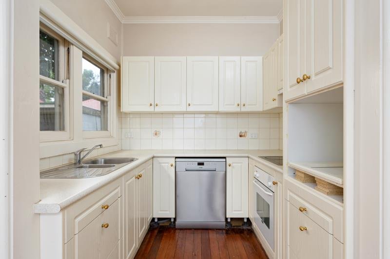 24 Mair Street TURVEY PARK 4