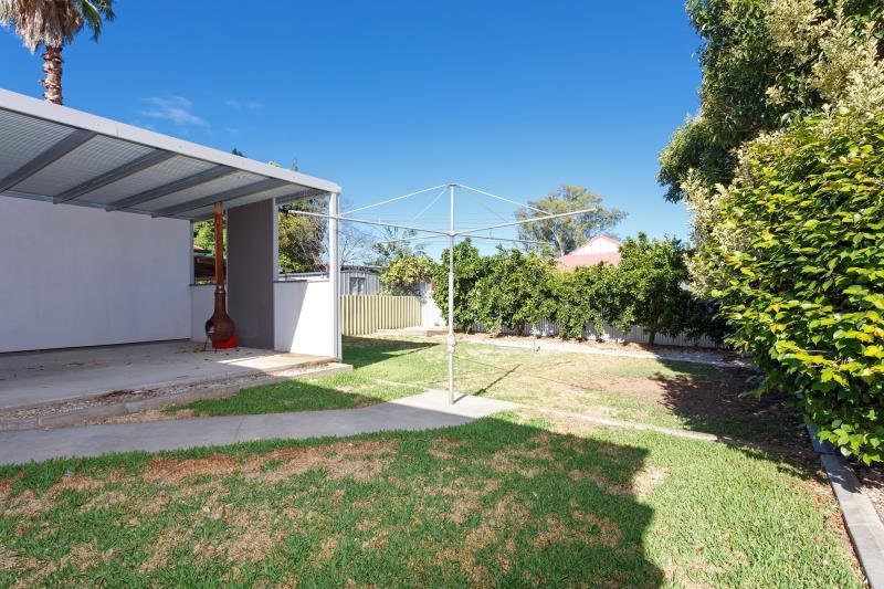 24 Mair Street TURVEY PARK 9