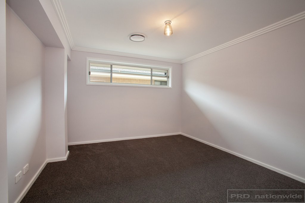 24 Majestic Road LARGS 10