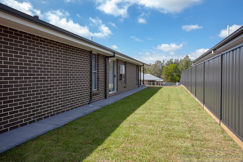24 Majestic Road LARGS 13