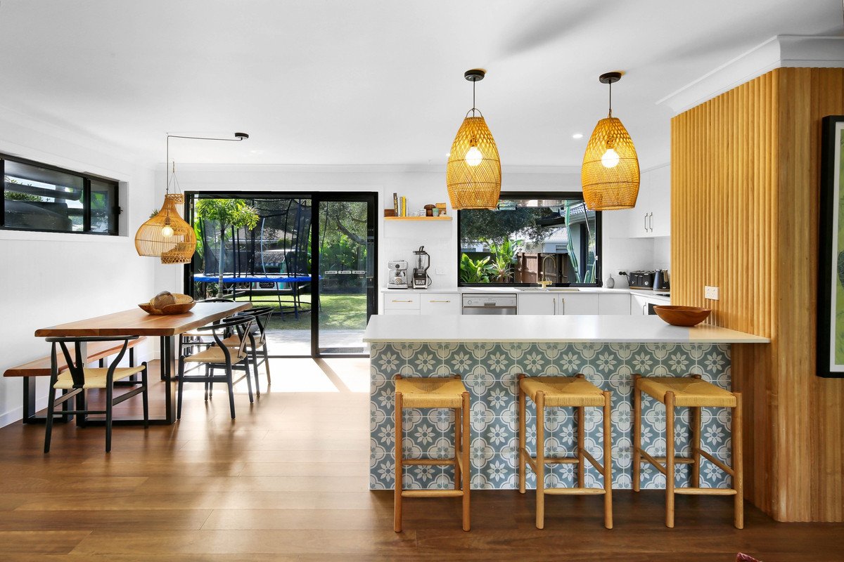 24 Manakin Avenue Burleigh Waters 3