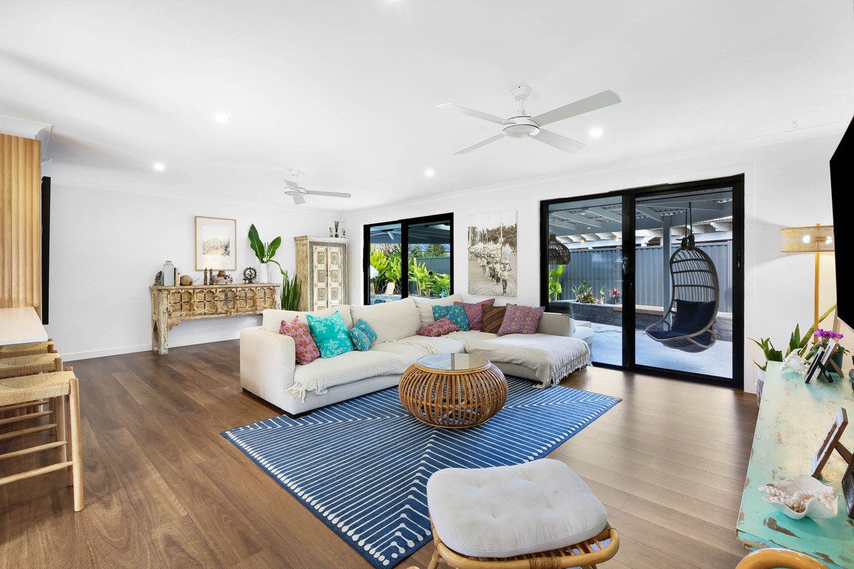 24 Manakin Avenue Burleigh Waters 6
