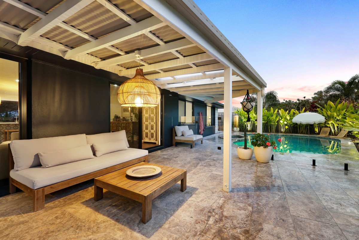 24 Manakin Avenue Burleigh Waters 8