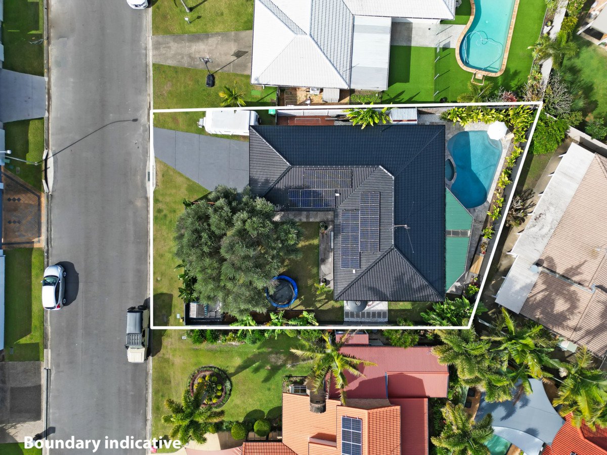 24 Manakin Avenue Burleigh Waters 26