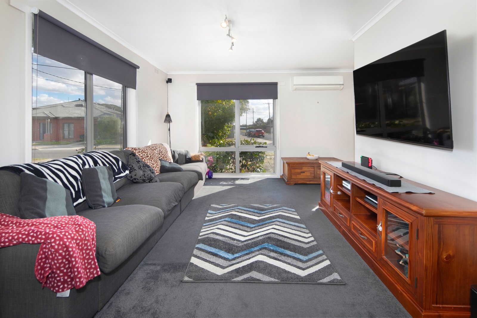 24 Manneville Street WENDOUREE 6