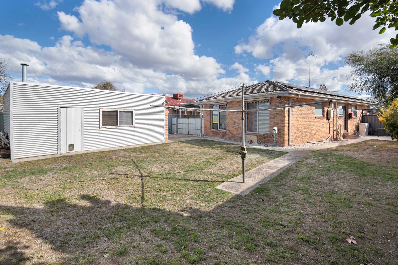 24 Manneville Street WENDOUREE 12