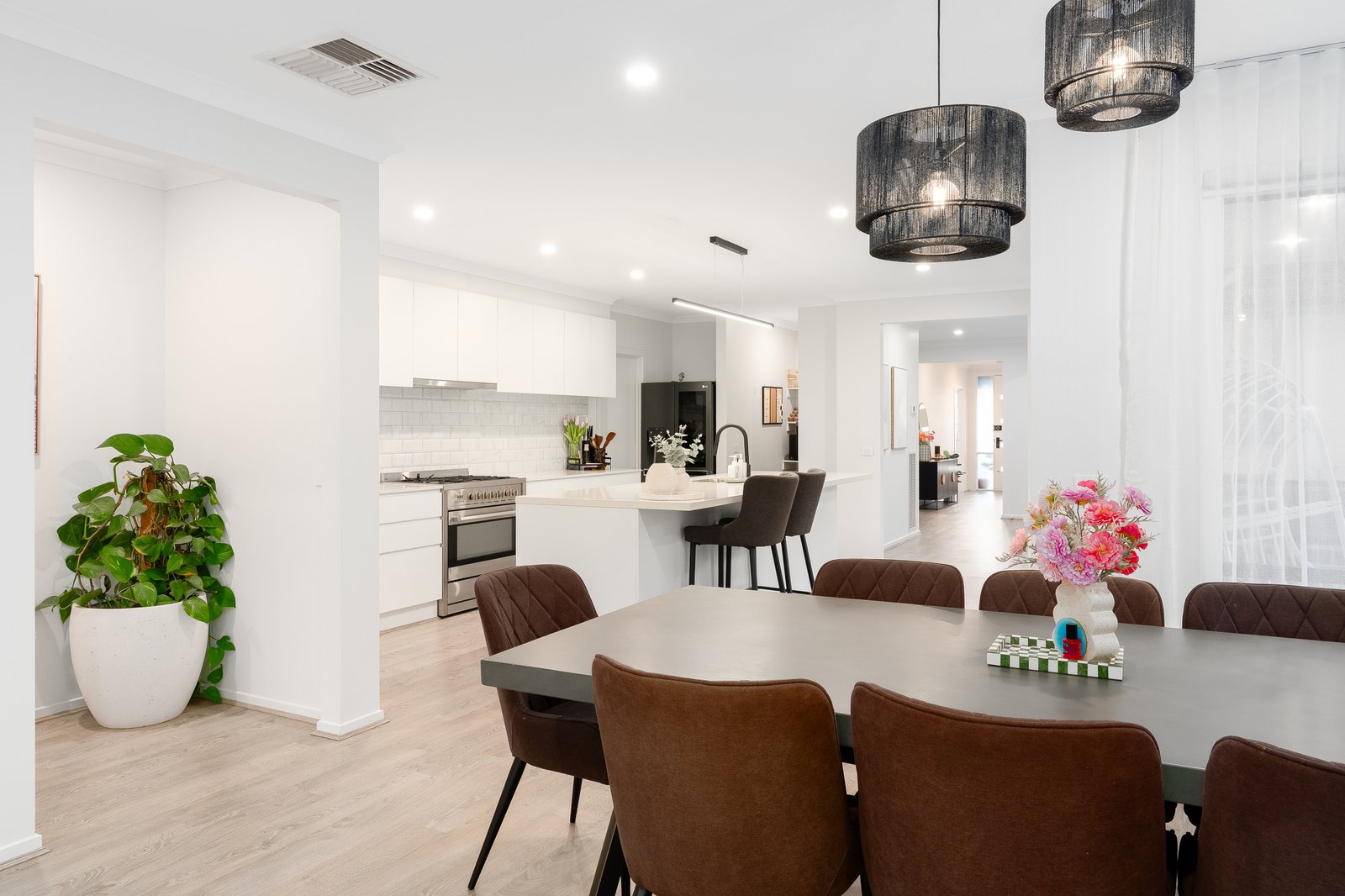Gallery: 24 McArthur Crescent