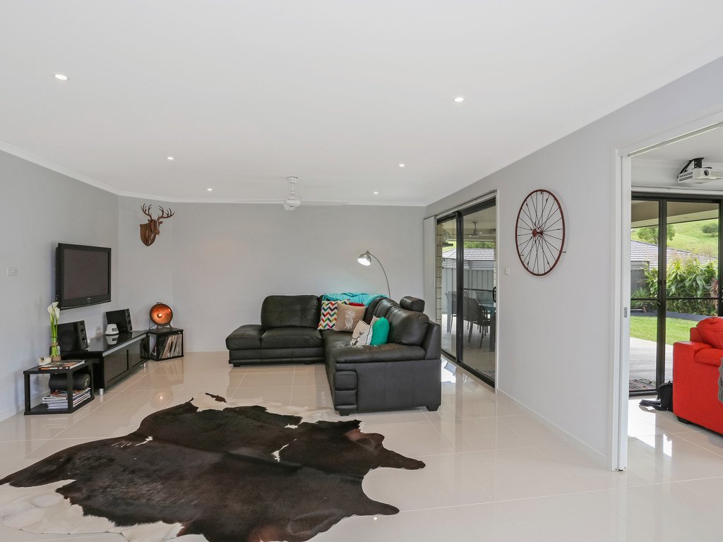 24 McEntyre Street COFFS HARBOUR 5
