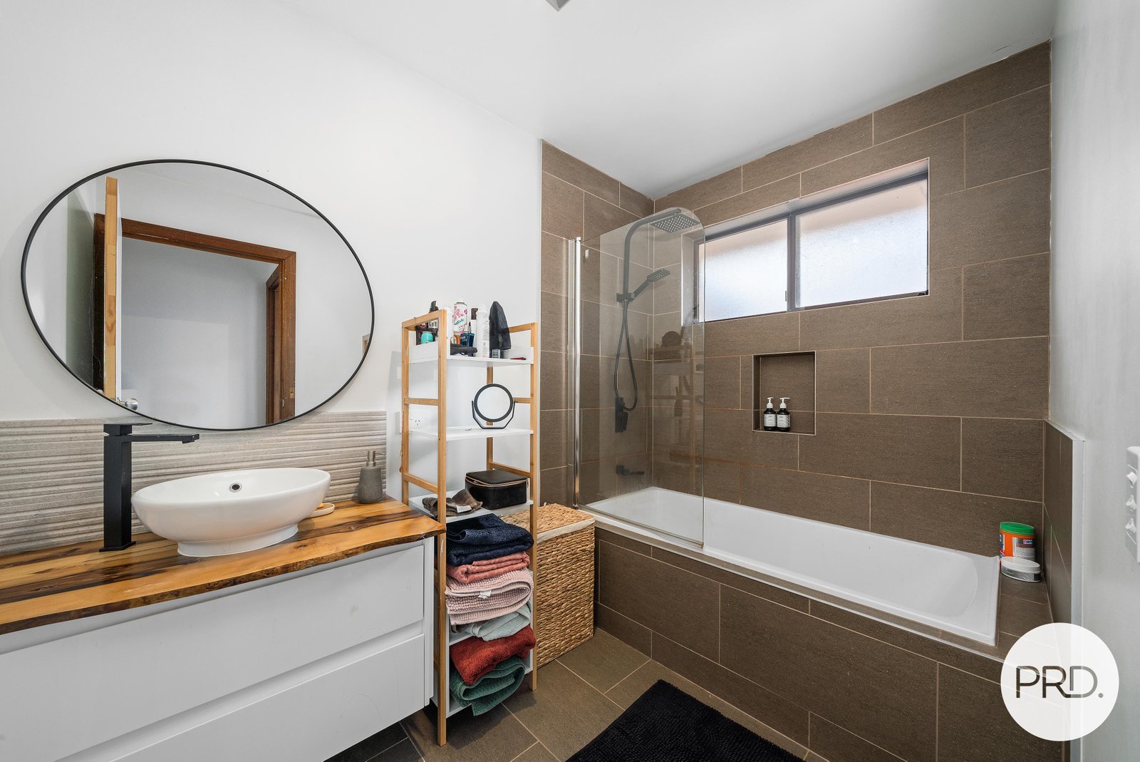 24 McKinly Street MIDWAY POINT 9