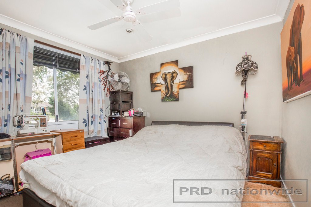 24 McLeod Avenue METFORD 5