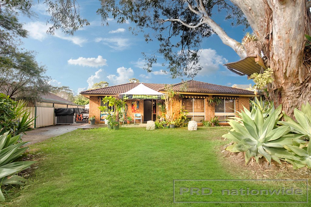 24 McLeod Avenue METFORD 10