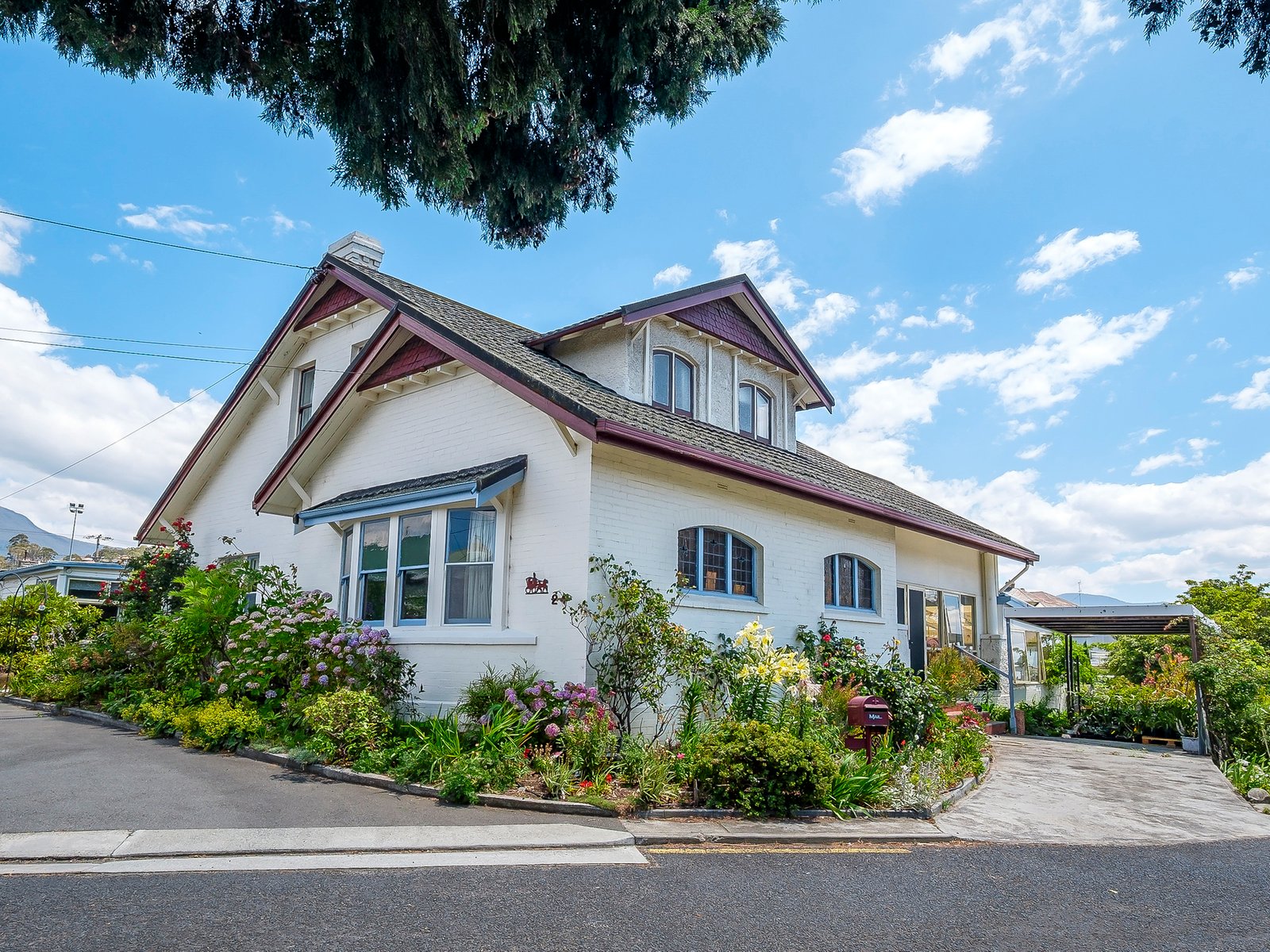 24 Mercer Street NEW TOWN 1