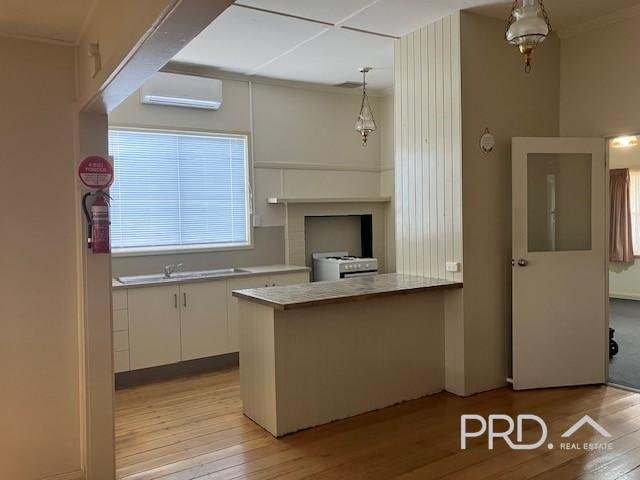 24 Millie Street DARETON 4