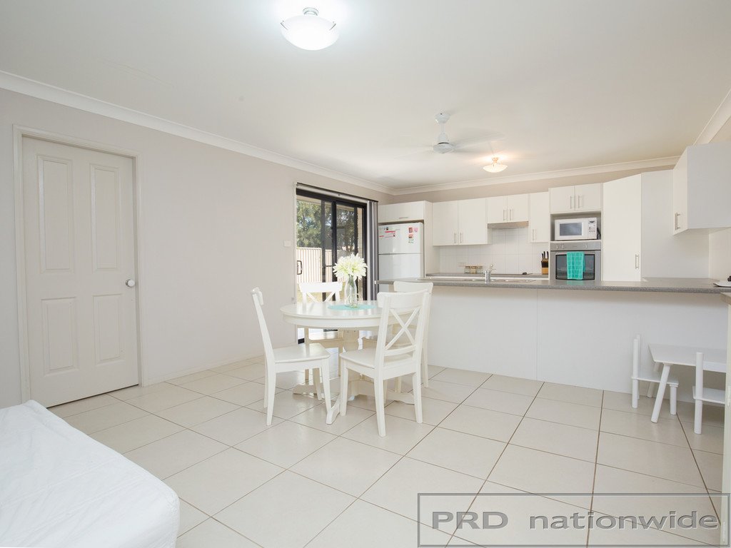 24 Mitchell St  NORTH ROTHBURY 8