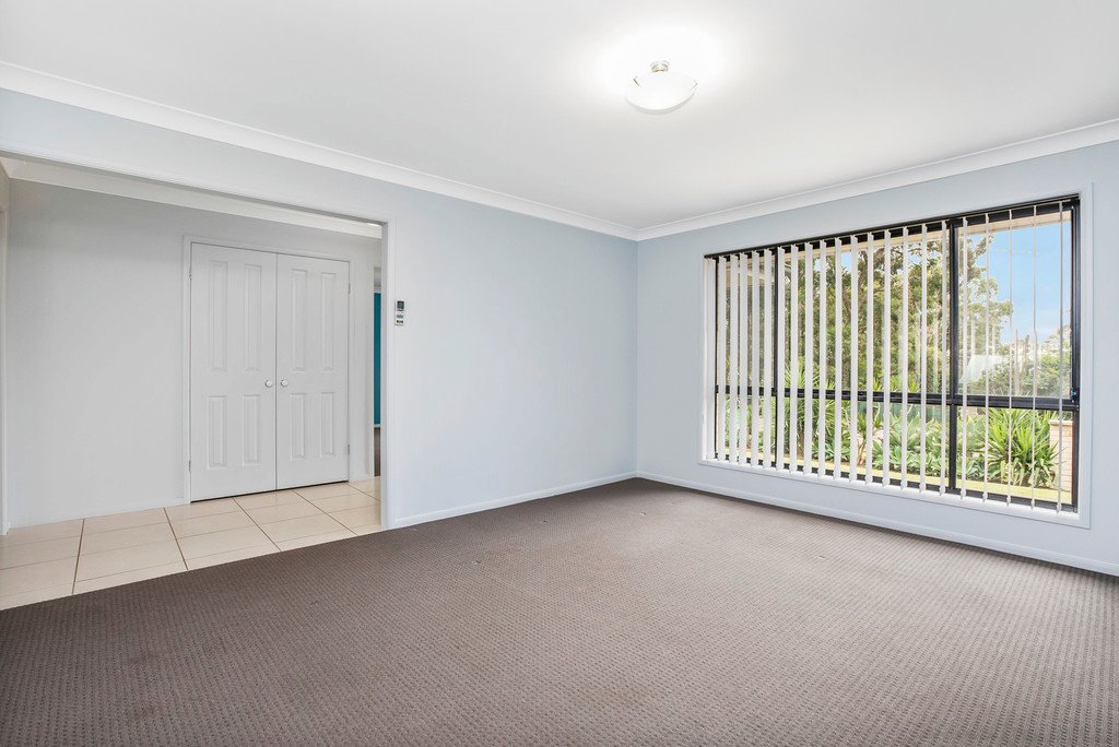 24 Mitchell Street NORTH ROTHBURY 3