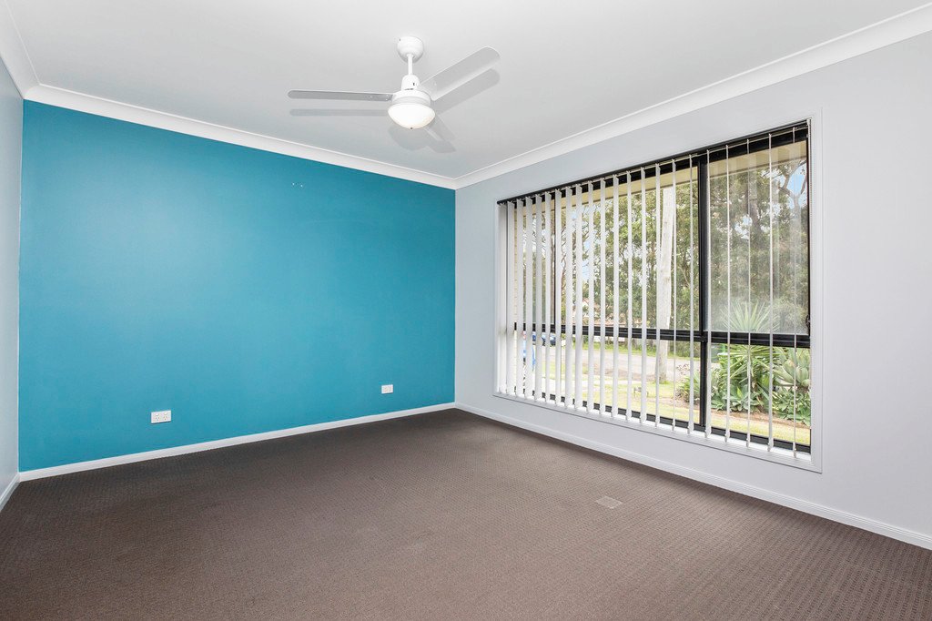 24 Mitchell Street NORTH ROTHBURY 4