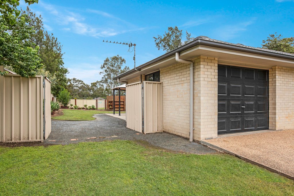 24 Mitchell Street NORTH ROTHBURY 13