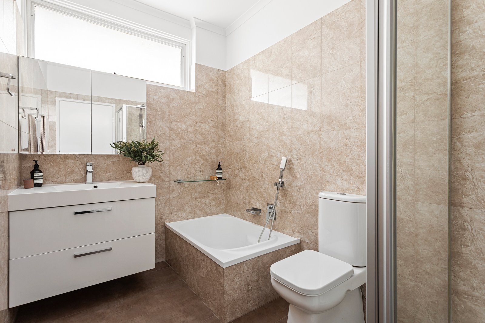 Real Estate and Property in 2/4 Moore Street, Caulfield South, VIC