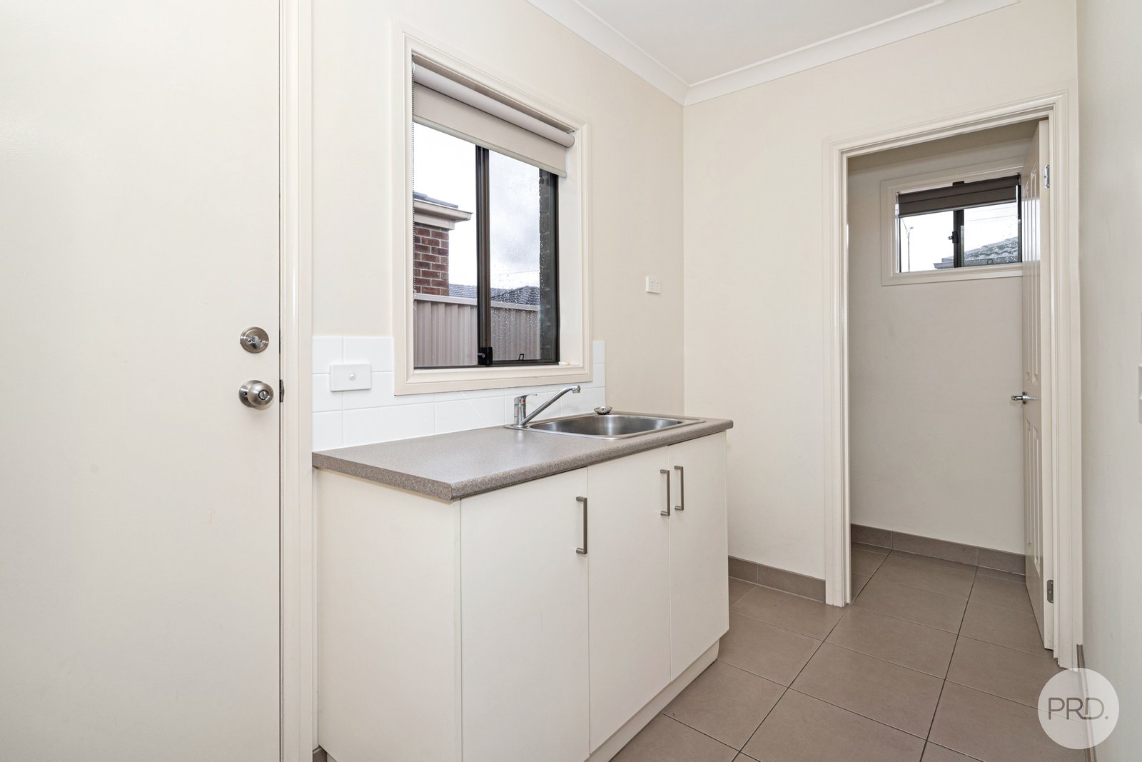 2/4 Morgan Street SEBASTOPOL 8