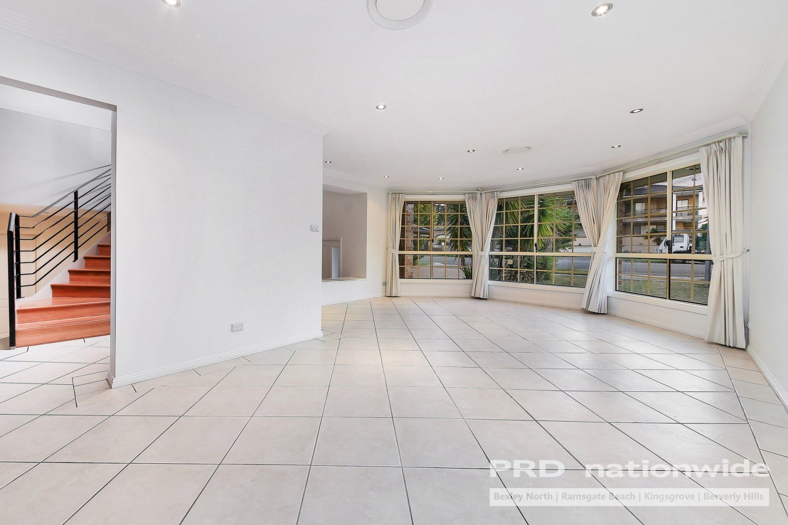 24 Mount Avenue ROSELANDS 3