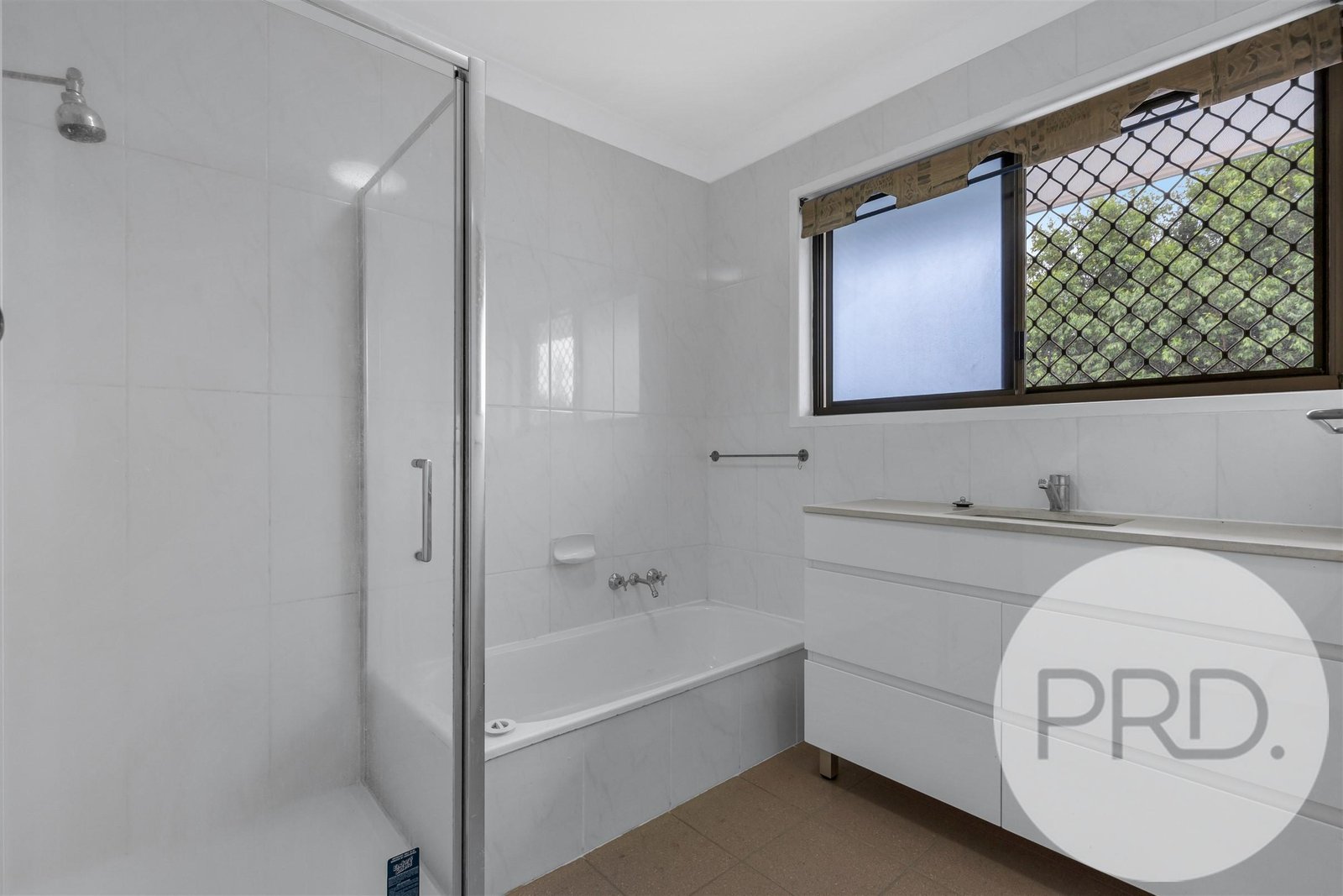 24 Moyston Street CARSELDINE 11