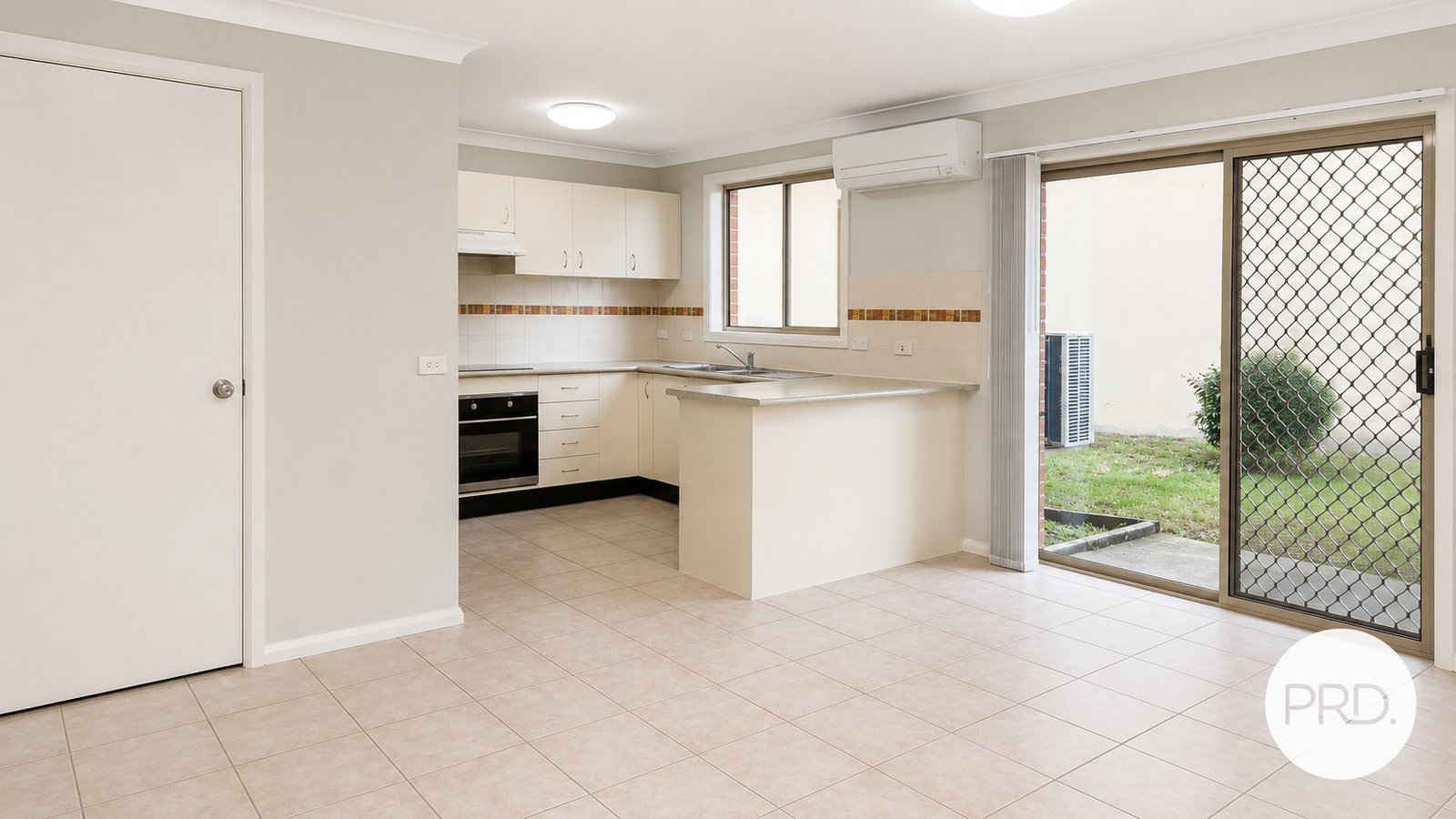 2/4 Myall Road CASULA 3
