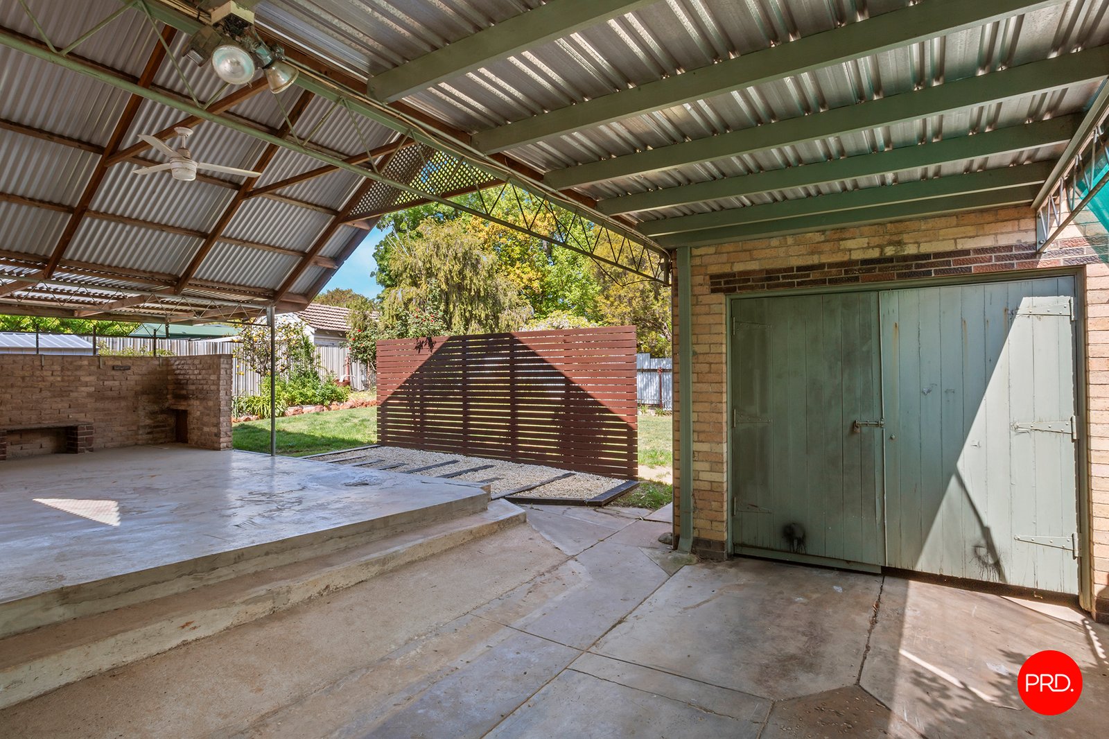24 Nish Street FLORA HILL 17